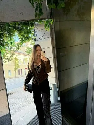 Crystallandysh OnlyFans Leaked Free Thumbnail Picture - #dCmM28KGLS