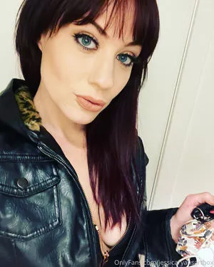 Cultofjessicaryan Thumbnail Picture