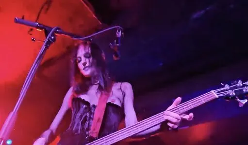 Cumgirl8 Thumbnail Picture