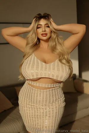 Curvy Model Kate OnlyFans Leaked Free Thumbnail Picture - #phCpQuF8it