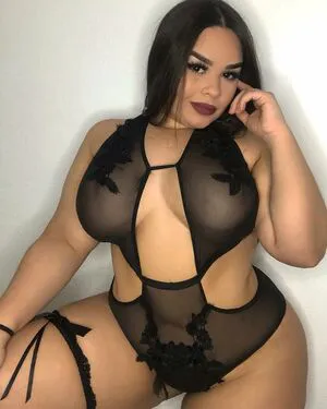 Curvyexoticaa Thumbnail Picture