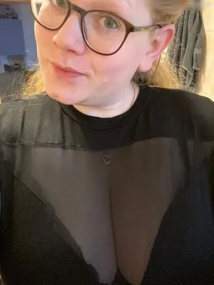 Curvyleo93 OnlyFans Leaked Free Thumbnail Picture - #BdEOvBf0JZ