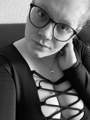 Curvyleo93 OnlyFans Leaked Free Thumbnail Picture - #ZxeFpeA6Rj