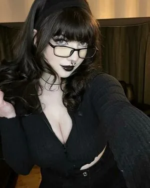 Cutiegothxo OnlyFans Leaked Free Thumbnail Picture - #a39R0v1j2N