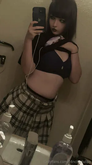D4ncingtulips OnlyFans Leaked Free Thumbnail Picture - #43fBZ8StWQ
