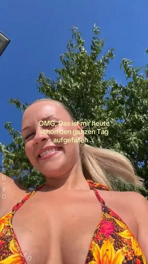 Dagi Bee OnlyFans Leaked Free Thumbnail Picture - #SH9a1JdB8i
