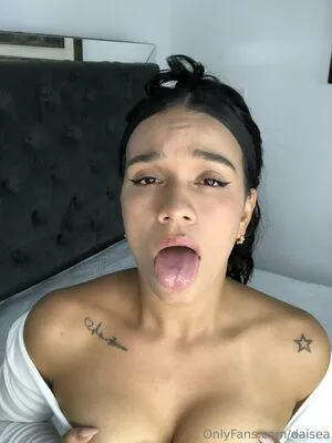 Daisea OnlyFans Leaked Free Thumbnail Picture - #1SOm8SC0y5