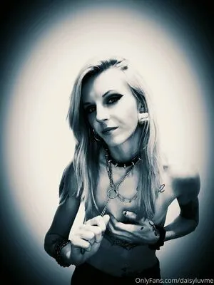 Daisyluvme OnlyFans Leaked Free Thumbnail Picture - #e9P3FuuOhQ
