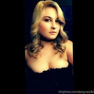 Daisyrae240 OnlyFans Leaked Free Thumbnail Picture - #5RBik4YM8H