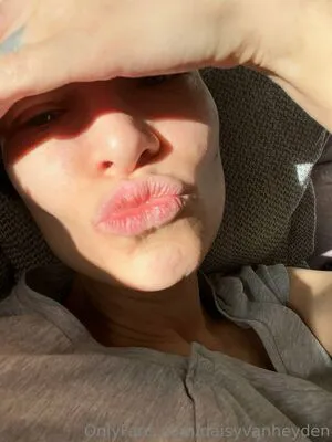 Daisyvanheyden OnlyFans Leaked Free Thumbnail Picture - #2lYkzCG9Kw