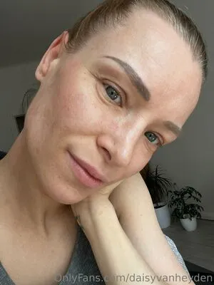 Daisyvanheyden OnlyFans Leaked Free Thumbnail Picture - #NAzzJdGRza