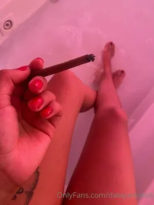 Dalaysmoke6 OnlyFans Leaked Free Thumbnail Picture - #Ed4dES4s2M