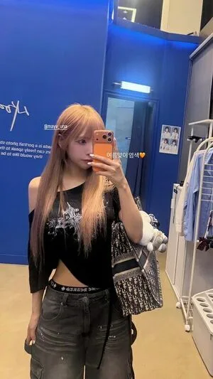 dami_amond OnlyFans Leaked Free Thumbnail Picture - #3ekoLdLULR