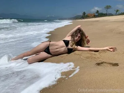 Dani Berry OnlyFans Leaked Free Thumbnail Picture - #RuBtyU3XxB