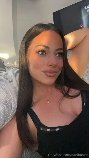 Danibosee Thumbnail Picture