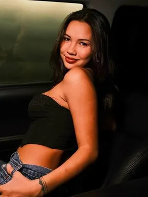Danielle Bridge Thumbnail Picture