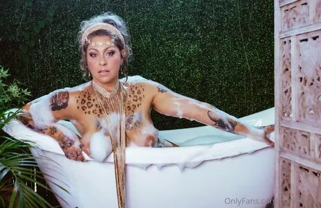 Danielle Colby OnlyFans Leaked Free Thumbnail Picture - #lDjsnM9Rj1
