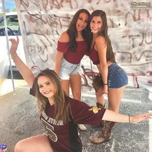 Danielle Dewese OnlyFans Leaked Free Thumbnail Picture - #3dst91Hyi3