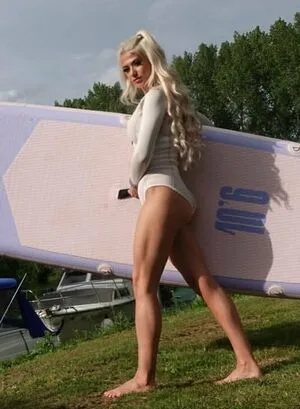 Danielle Harold OnlyFans Leaked Free Thumbnail Picture - #MmpnC1IQWT