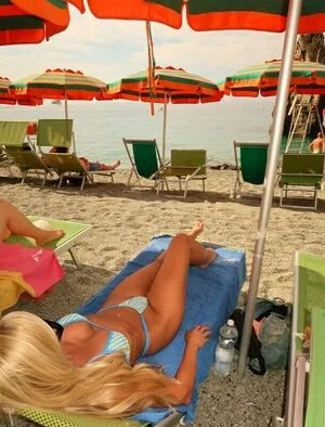Danielle Moinet OnlyFans Leaked Free Thumbnail Picture - #0T9rkzgPQL