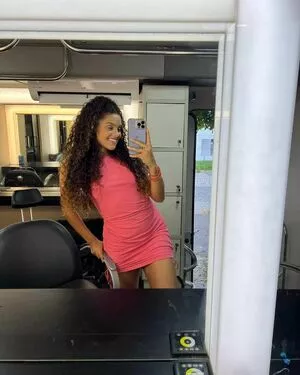 Danielle Olimpia Thumbnail Picture