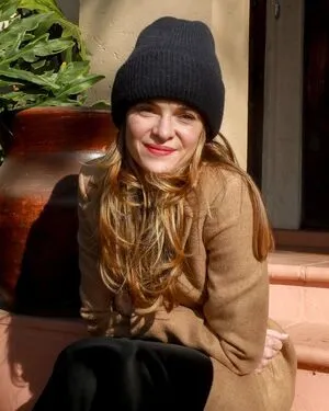 Danielle Panabaker OnlyFans Leaked Free Thumbnail Picture - #Oa3Mr4QMLS