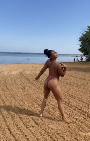 Danielle Sylvester OnlyFans Leaked Free Thumbnail Picture - #vR9WUqfdWS