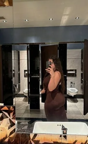 Danielleberry Thumbnail Picture