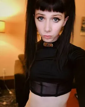 Danisophiaxxx Thumbnail Picture