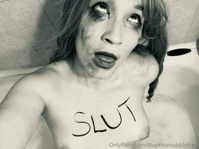 Daphnebubblefree OnlyFans Leaked Free Thumbnail Picture - #kN9gAz5ZSz