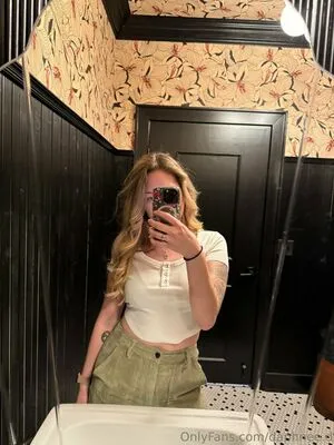 Daphnee D OnlyFans Leaked Free Thumbnail Picture - #0g2LTFXeJH