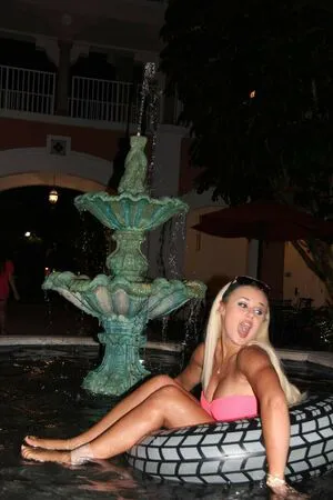 Daria Thibault OnlyFans Leaked Free Thumbnail Picture - #9DAG2THOJe