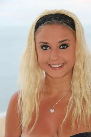Daria Thibault OnlyFans Leaked Free Thumbnail Picture - #GTW4AXFTRj