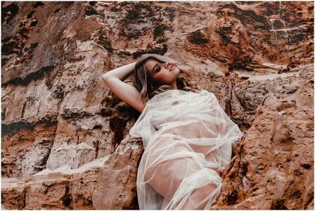 Daria Tyazkhun Thumbnail Picture