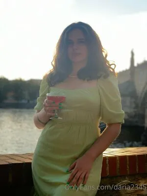 Daria2345 Thumbnail Picture