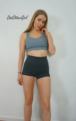 DatOtterGirl Profile Thumbnail