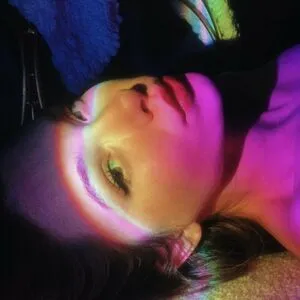 Davitamay Thumbnail Picture