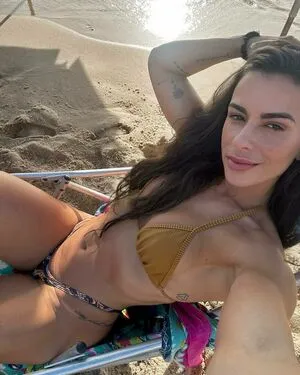 Dayanne Ruas Thumbnail Picture