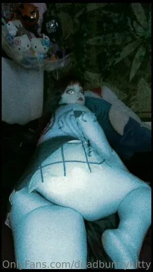 Deadbunnykitty Thumbnail Picture