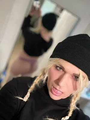 Deadlythighs OnlyFans Leaked Free Thumbnail Picture - #N5CMkWYff9