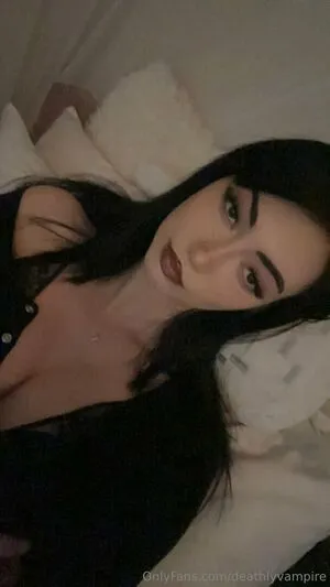 Deathlyvampire Thumbnail Picture