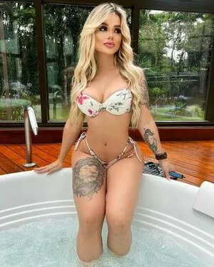 Debora Julia OnlyFans Leaked Free Thumbnail Picture - #uIPQ6BvrAA