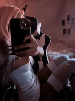 Decembrsprincess OnlyFans Leaked Free Thumbnail Picture - #6xMe3Ylrow