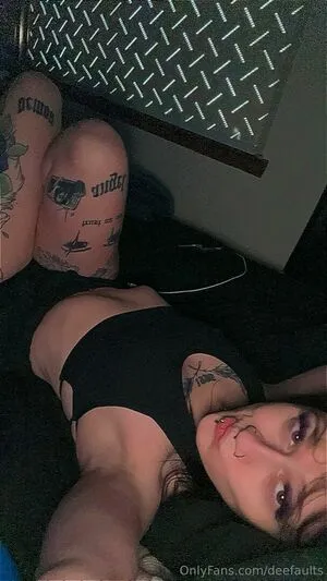 Deefaults OnlyFans Leaked Free Thumbnail Picture - #0QCZtsL2xz