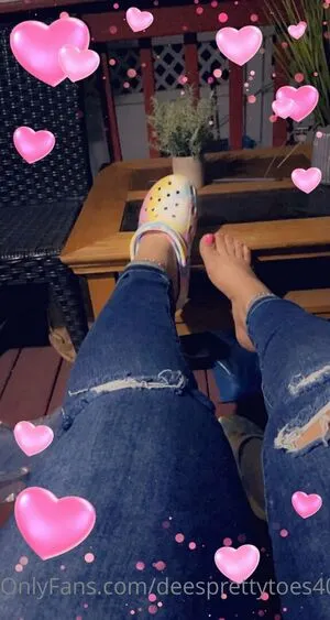 Deesprettytoes40 Thumbnail Picture