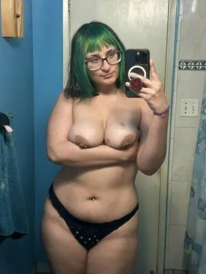 Defecteddeity OnlyFans Leaked Free Thumbnail Picture - #W0x6uqOIvQ