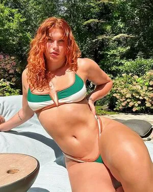 Dehlani OnlyFans Leaked Free Thumbnail Picture - #Odp0u11Q5k