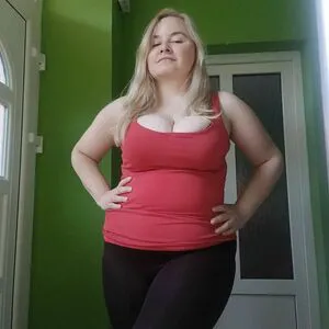 Dejana Savi Thumbnail Picture