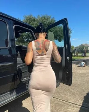 Dejanicolehiott Thumbnail Picture