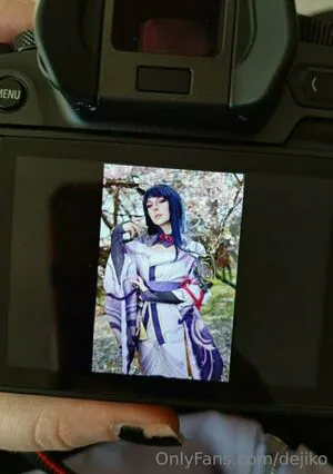 Dejiko Thumbnail Picture